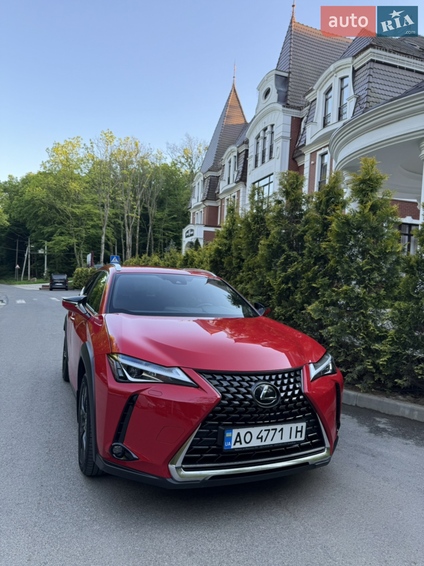 Lexus UX, 2019
