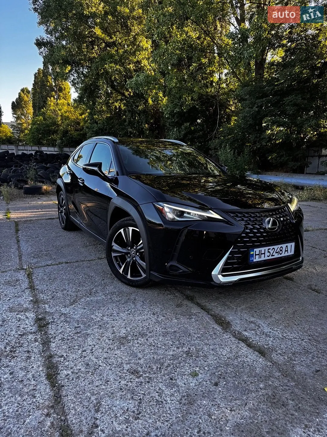Lexus UX, 2020