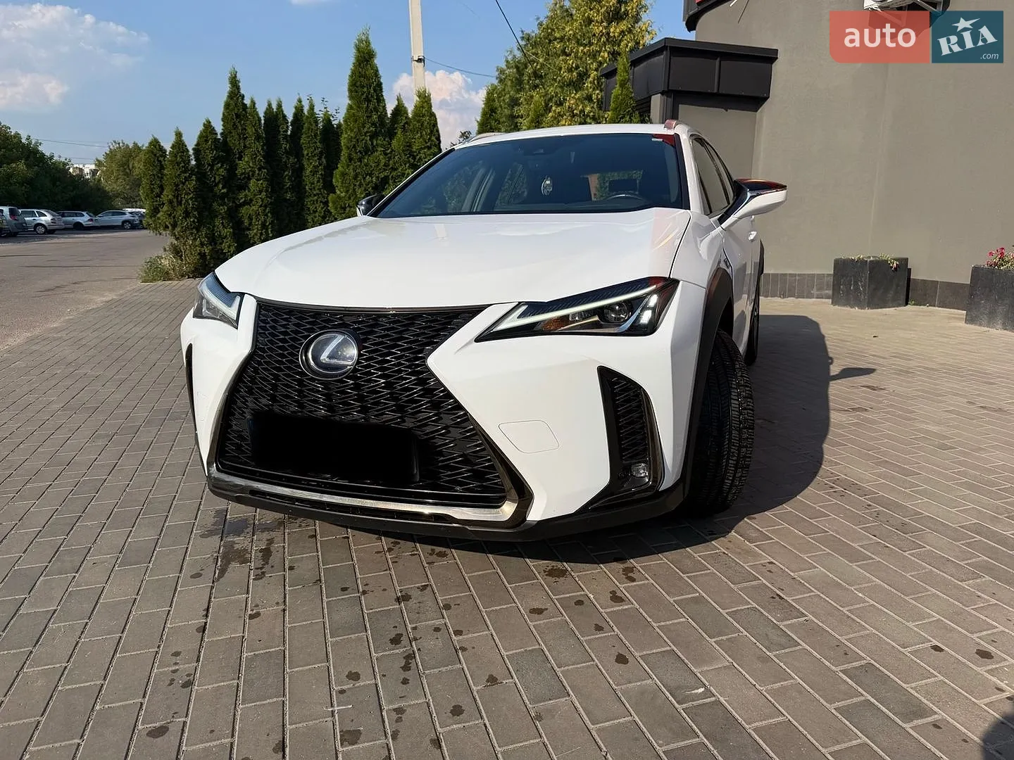 Lexus UX, 2019
