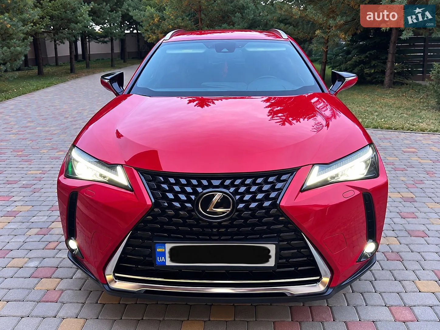Lexus UX, 2019