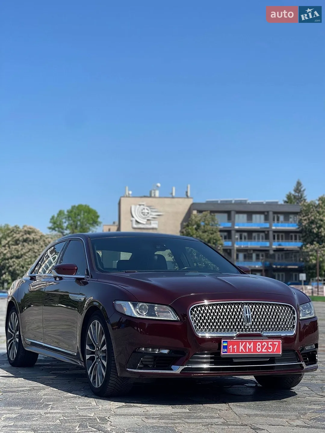 Lincoln Continental, 2017
