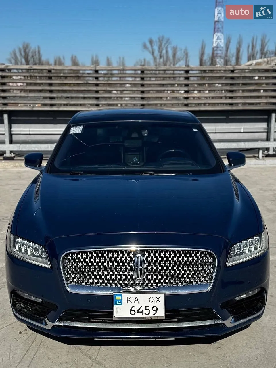 Lincoln Continental, 2017