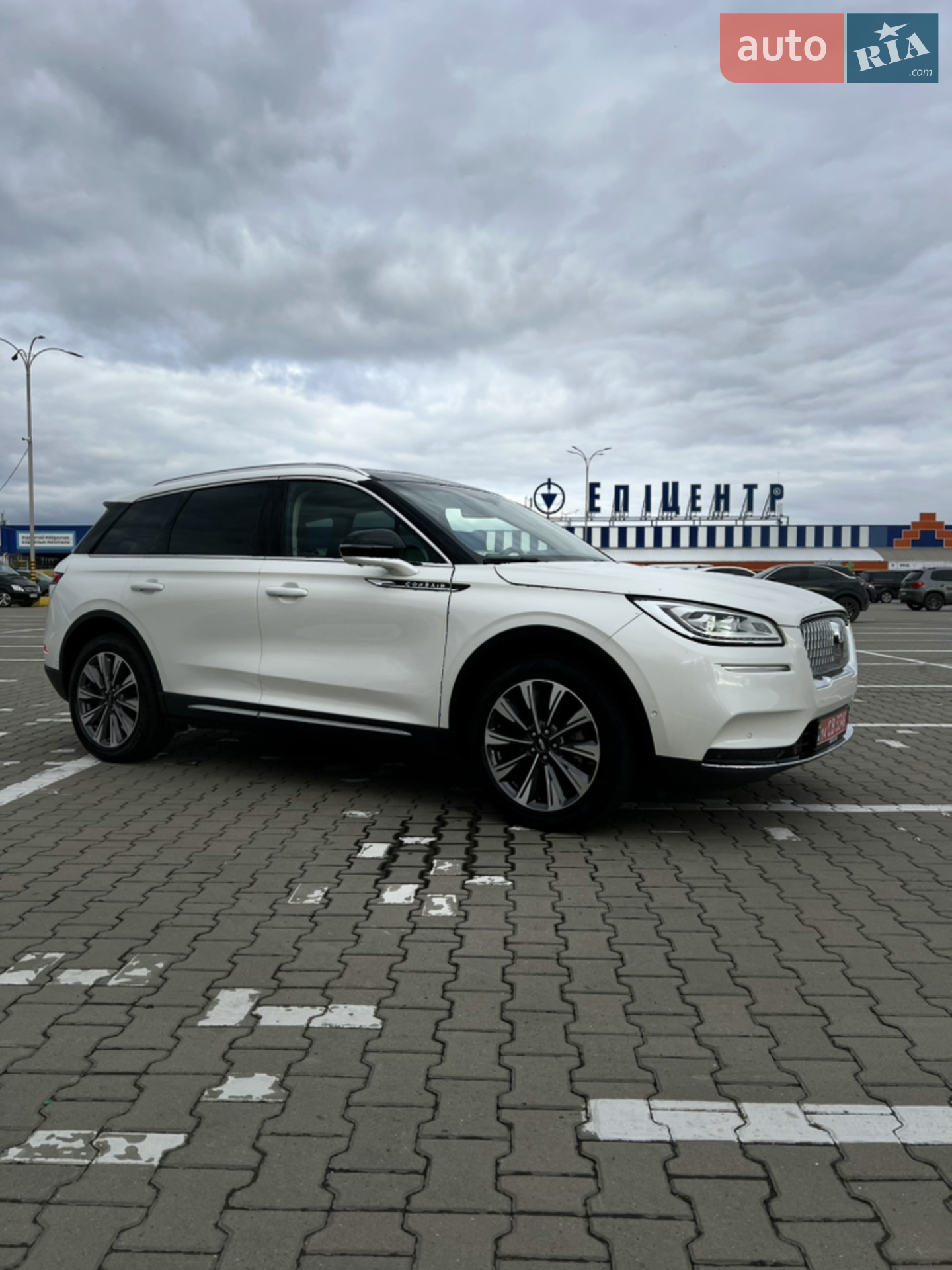 Lincoln Corsair, 2019