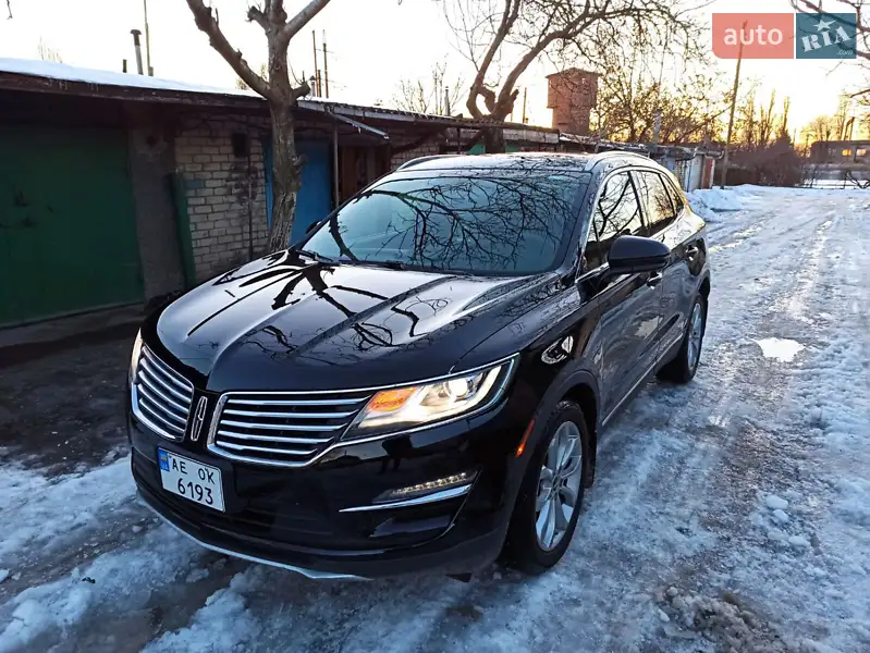 Lincoln MKC, 2016