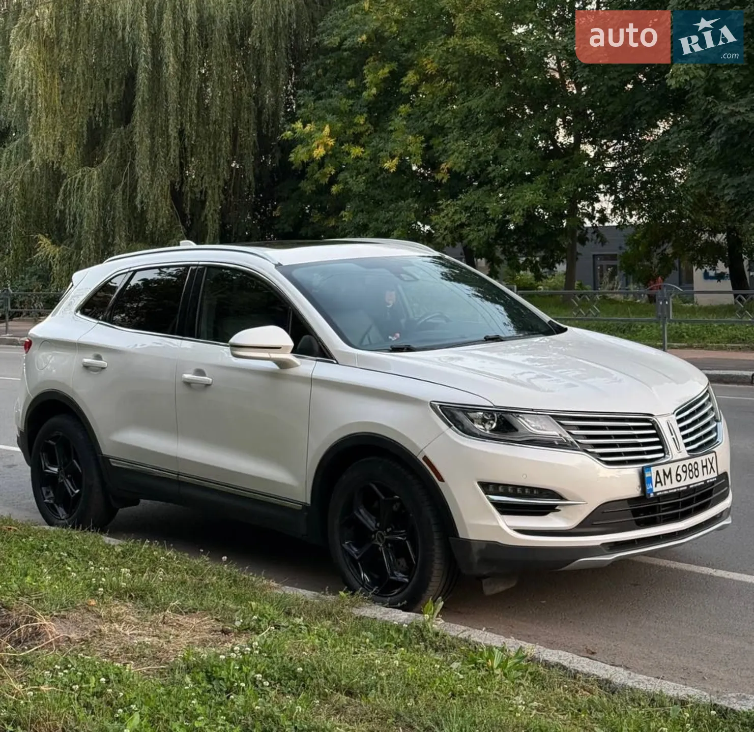 Lincoln MKC, 2014