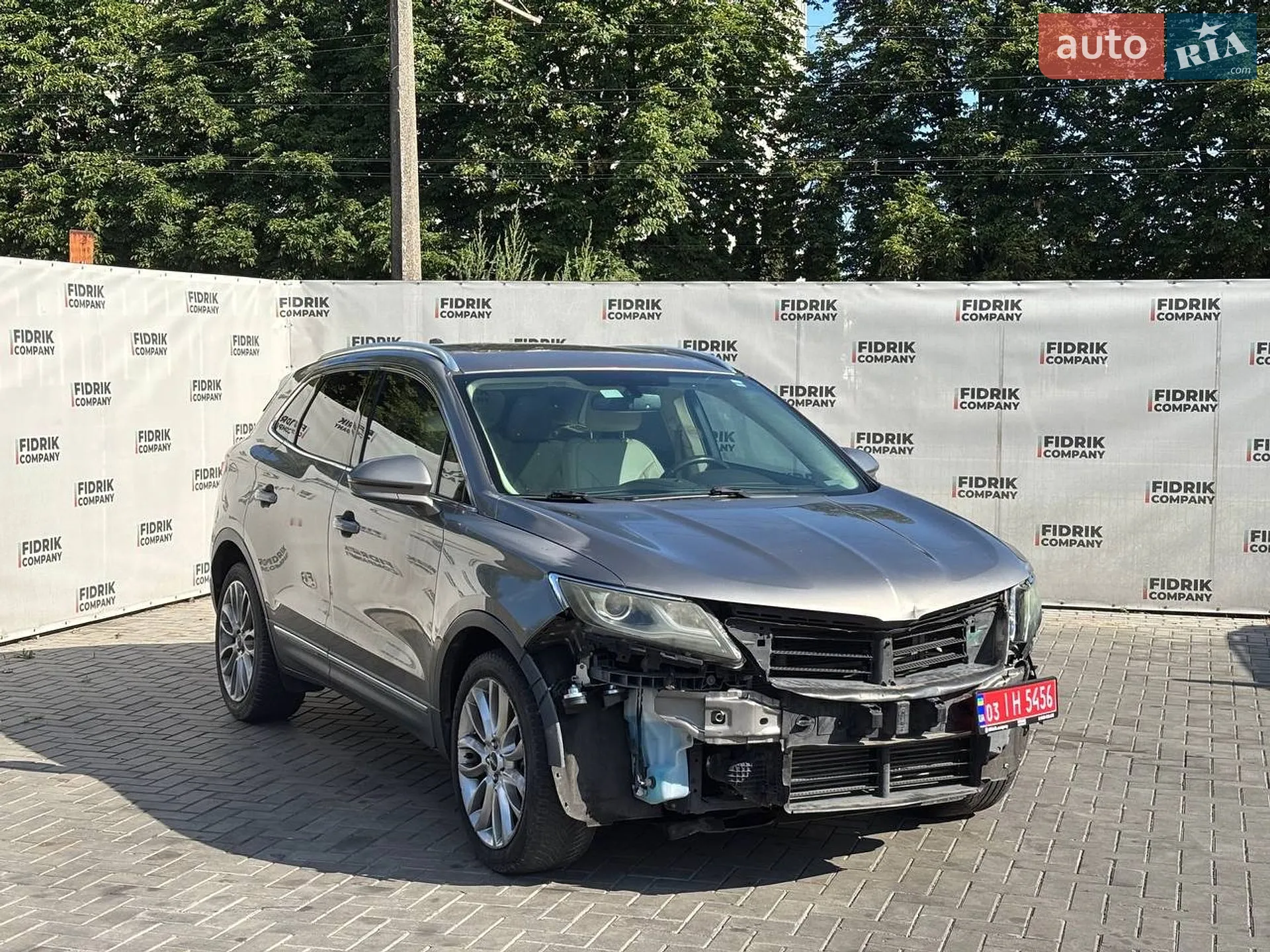 Lincoln MKC, 2016