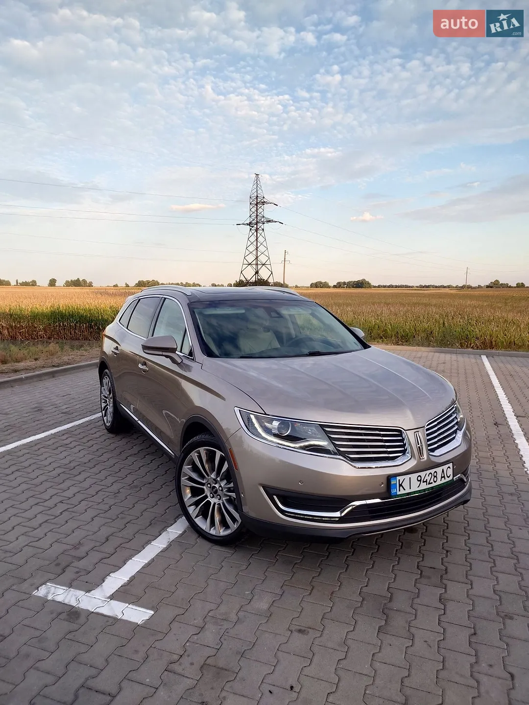 Lincoln MKX, 2017
