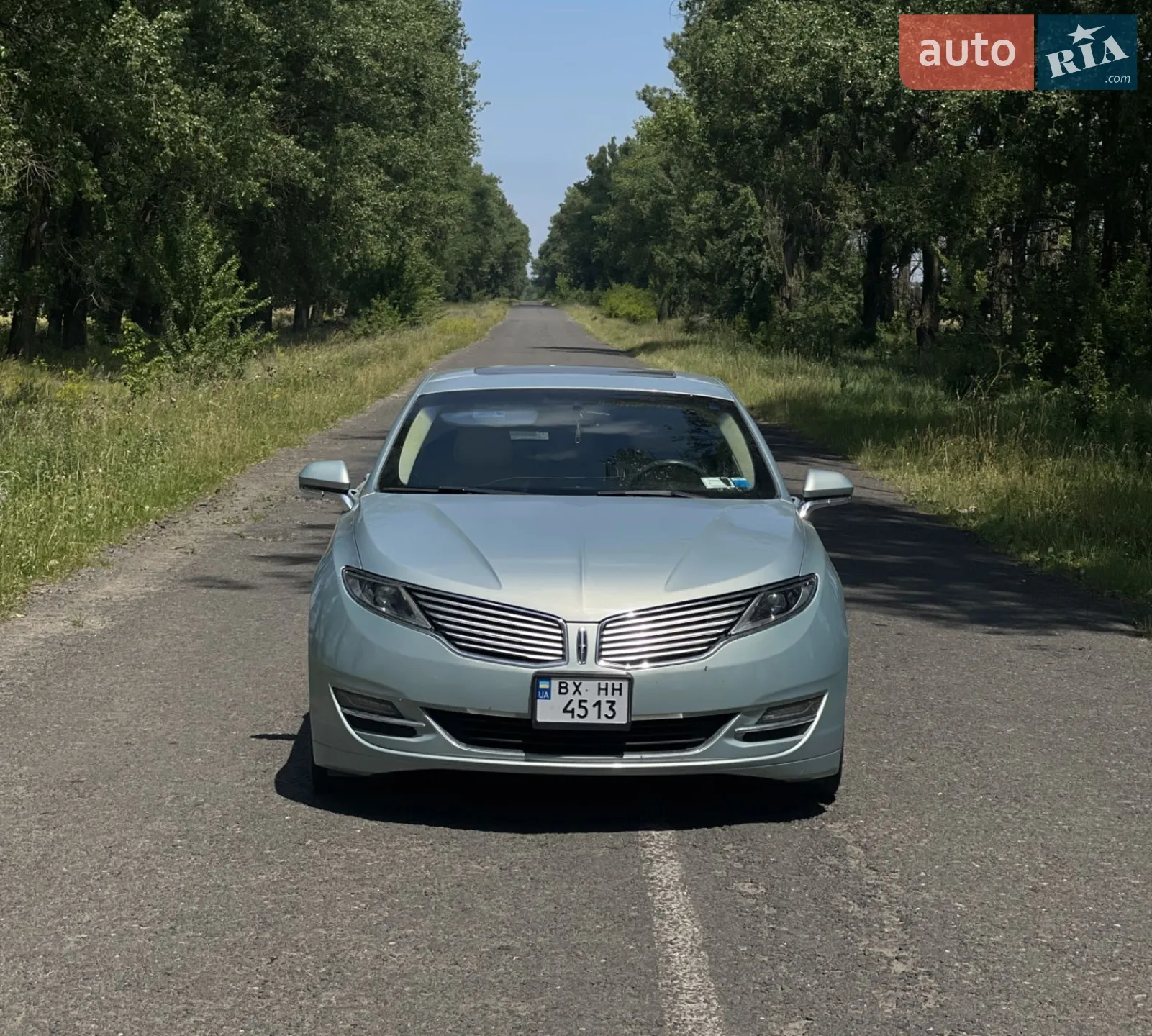 Lincoln MKZ, 2014
