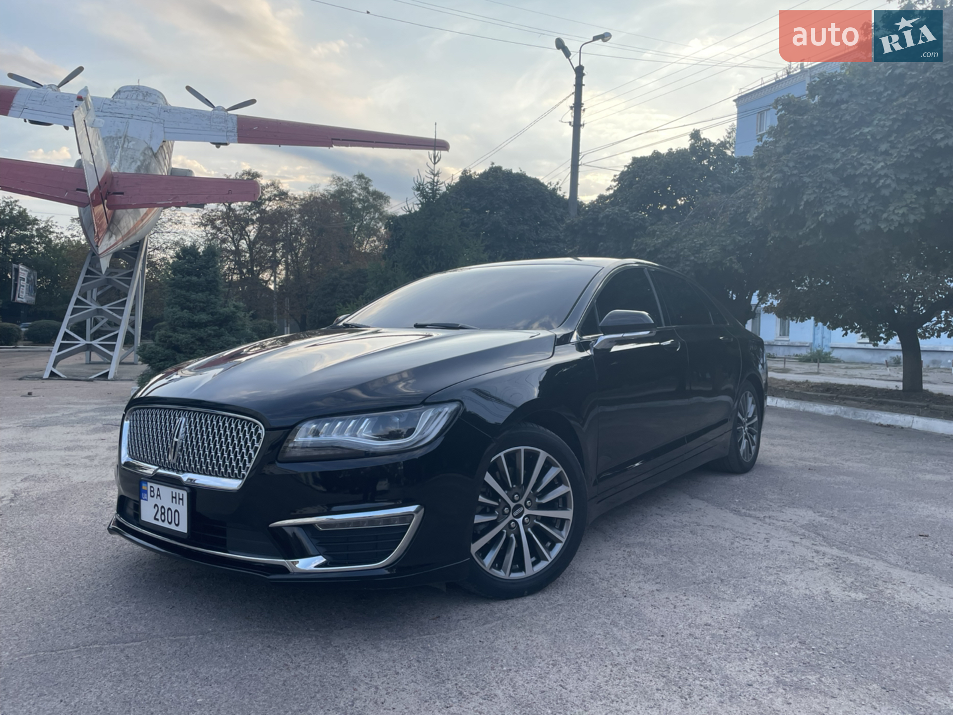 Lincoln MKZ, 2019