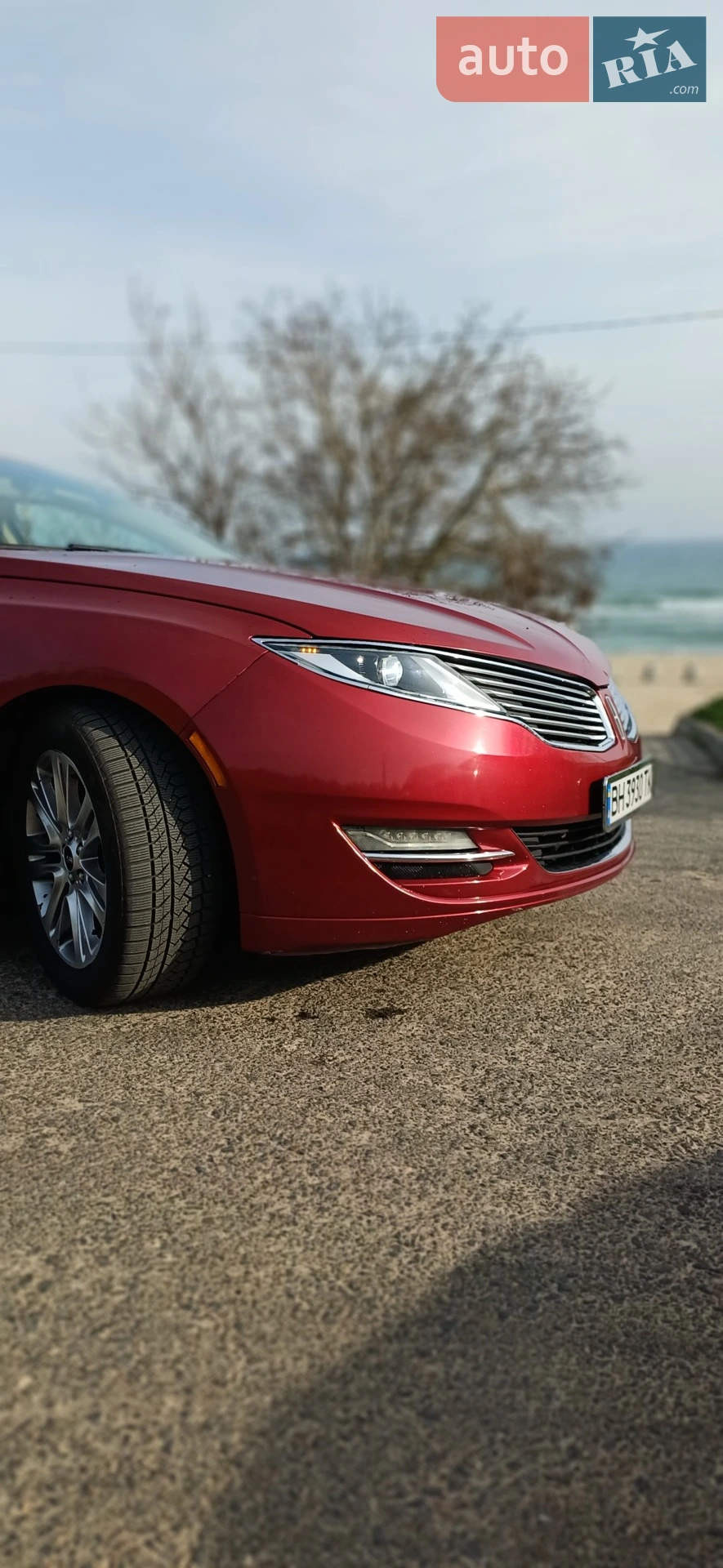 Lincoln MKZ, 2013