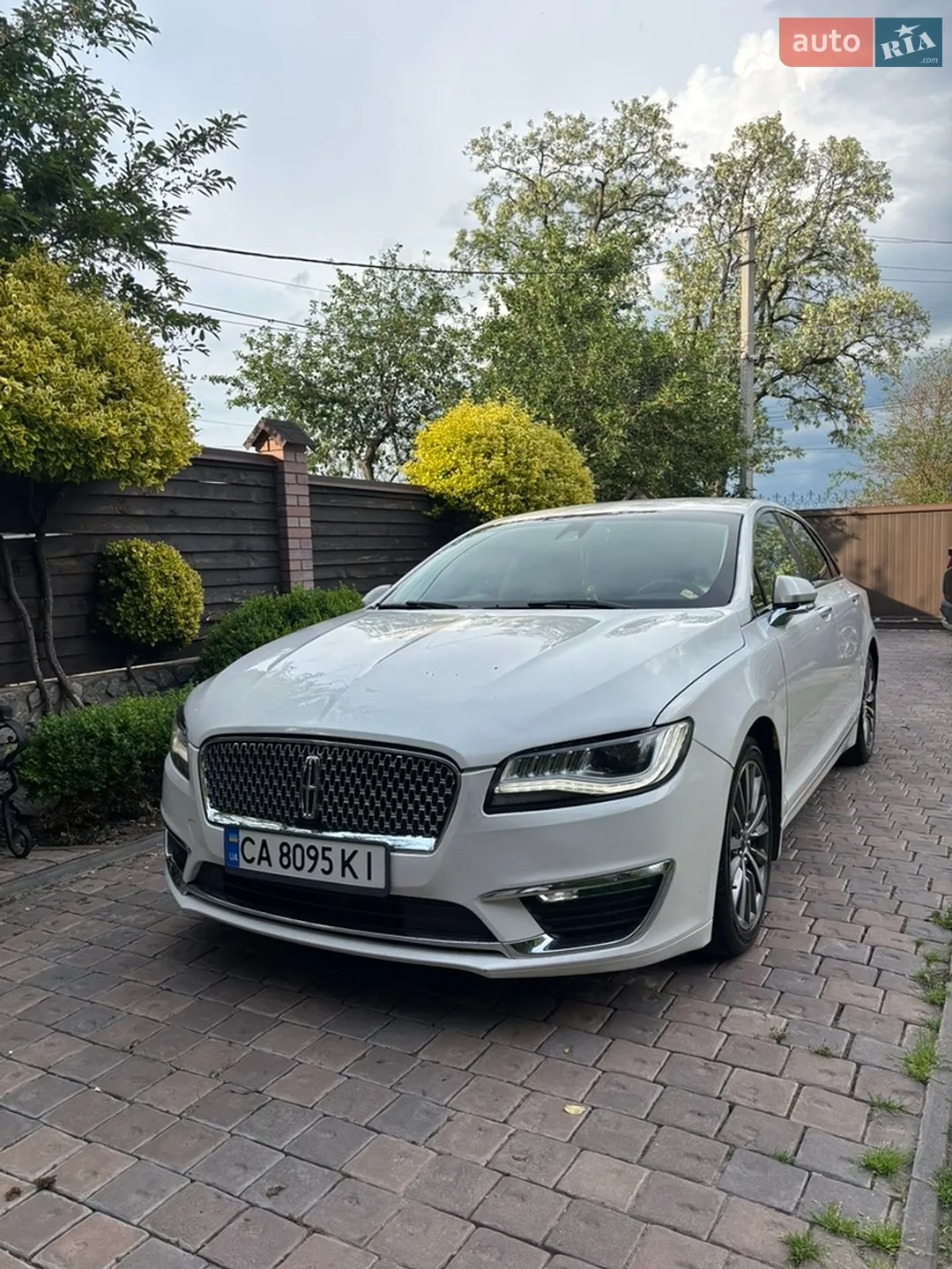 Lincoln MKZ, 2018