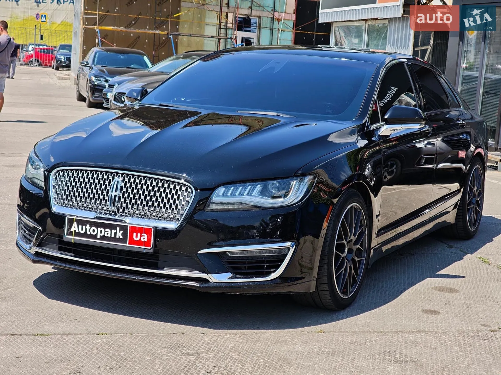 Lincoln MKZ, 2016