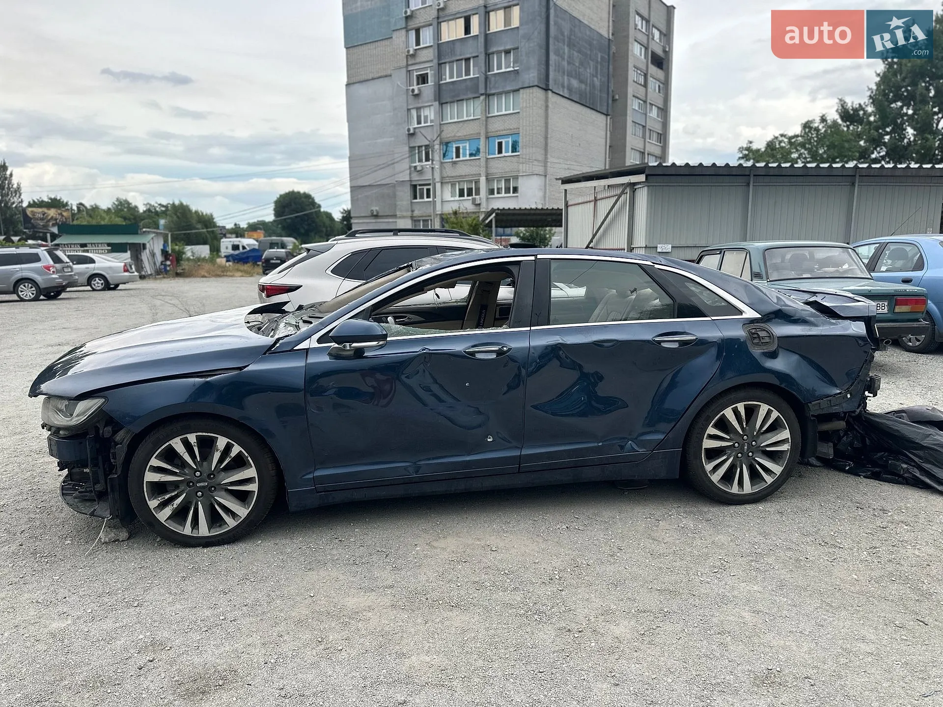 Lincoln MKZ, 2017
