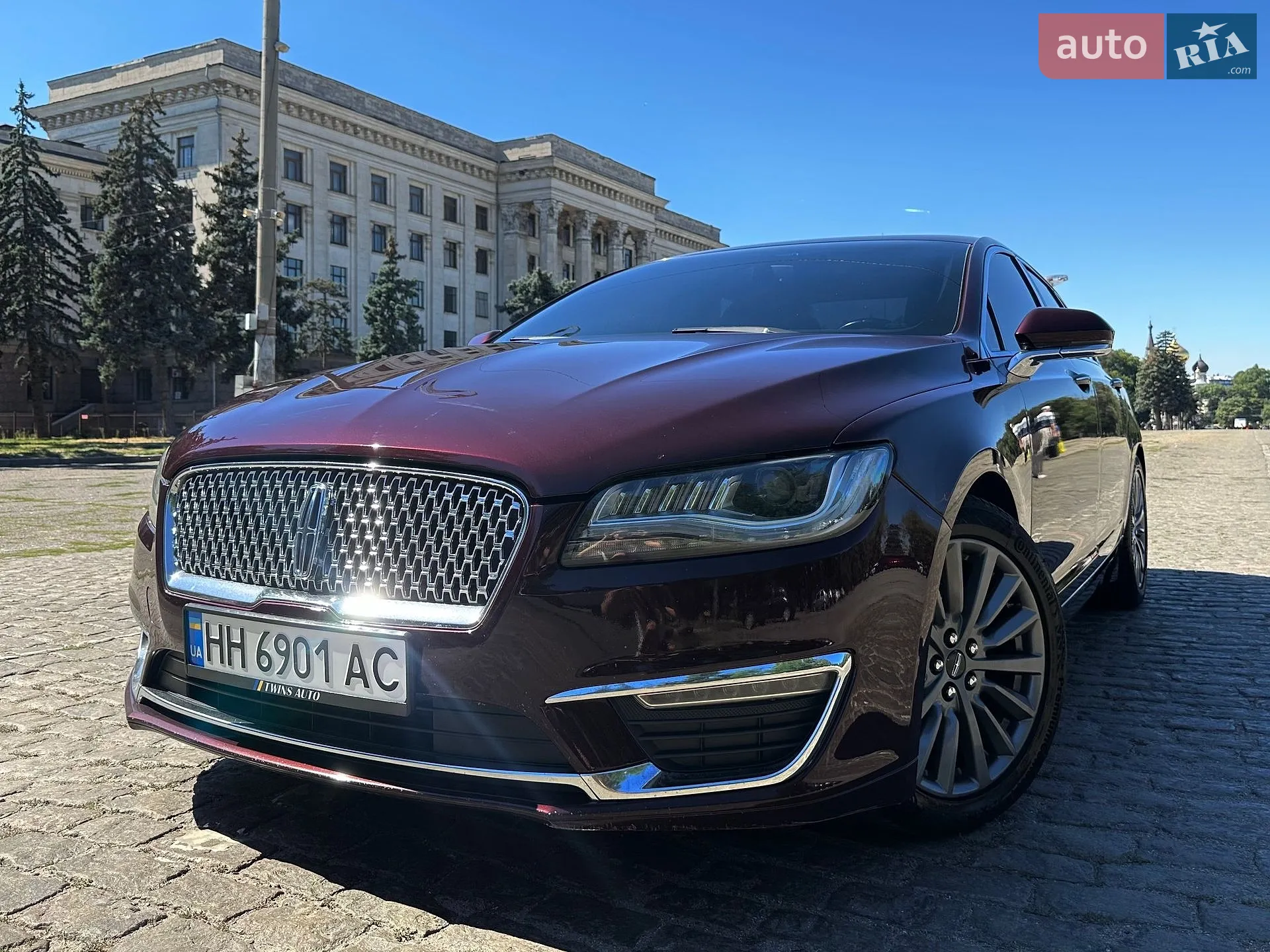 Lincoln MKZ, 2017