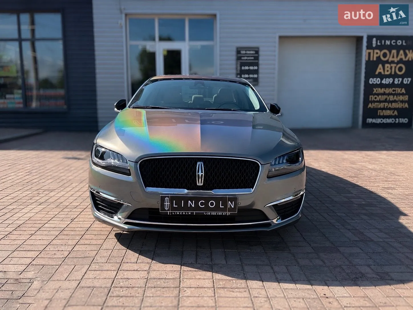 Lincoln MKZ, 2018