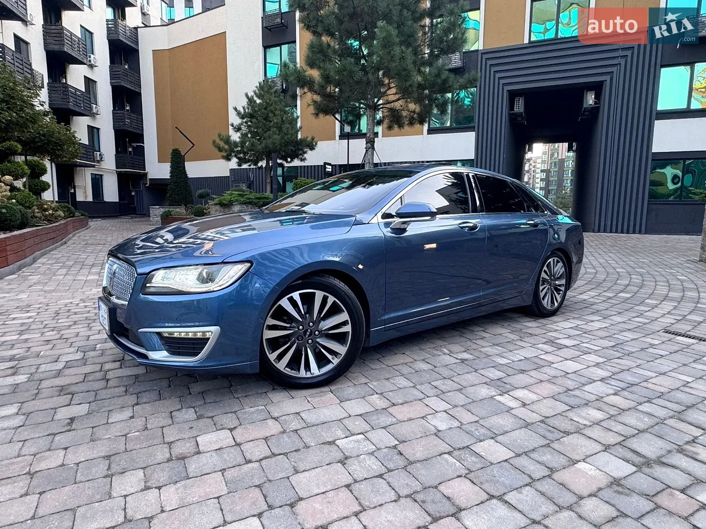 Lincoln MKZ, 2018