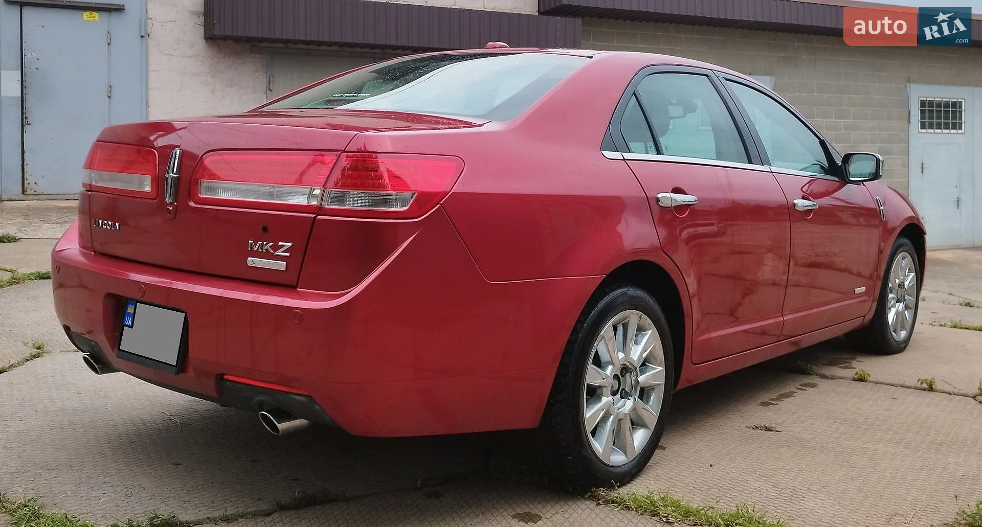 Lincoln MKZ, 2010