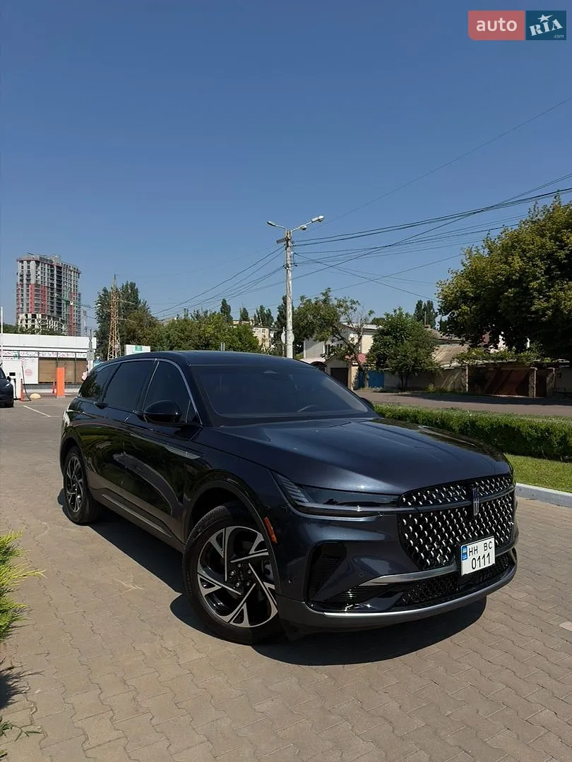 Lincoln Nautilus, 2024