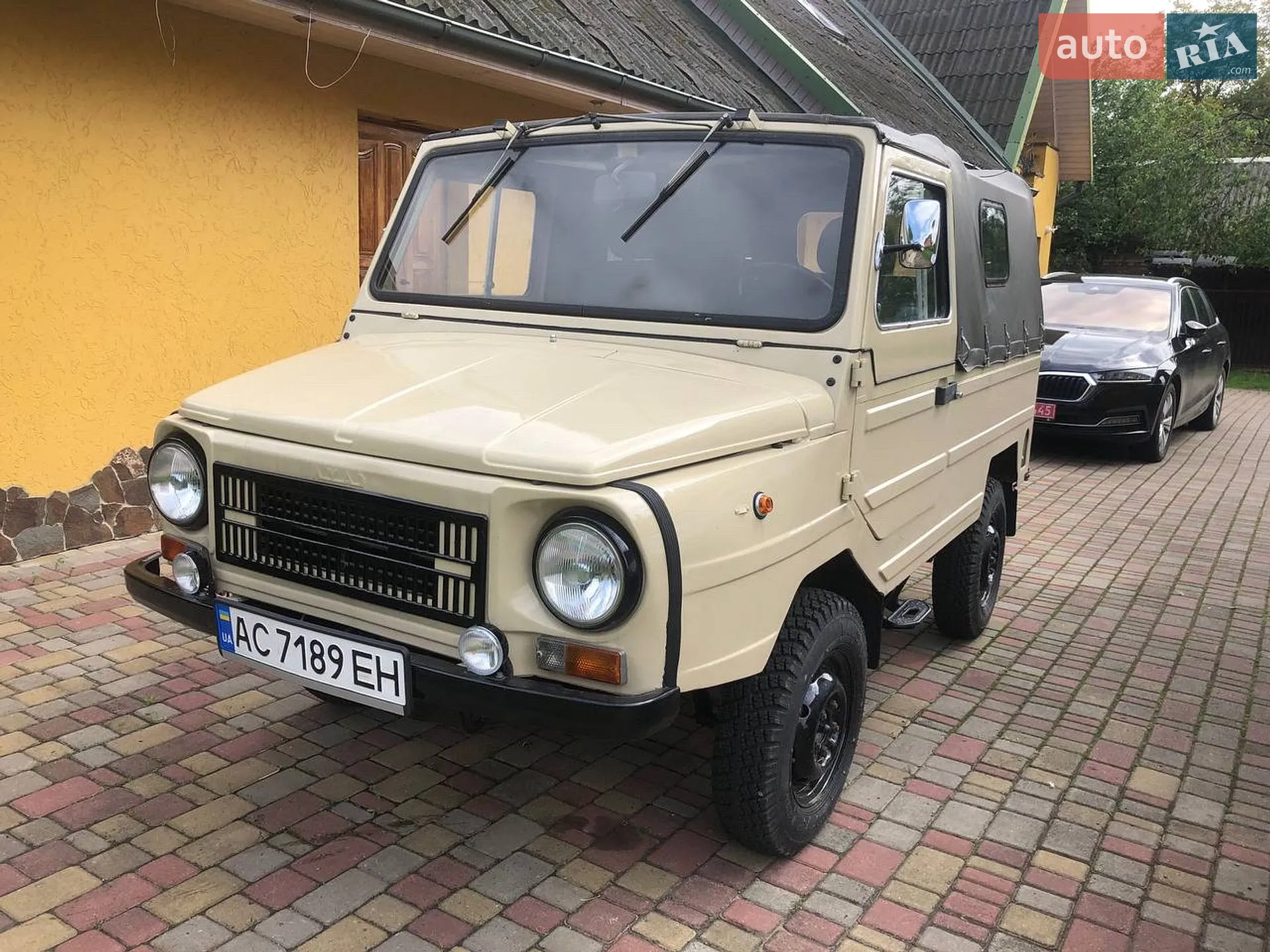 ЛуАЗ 969 Волинь, 1990