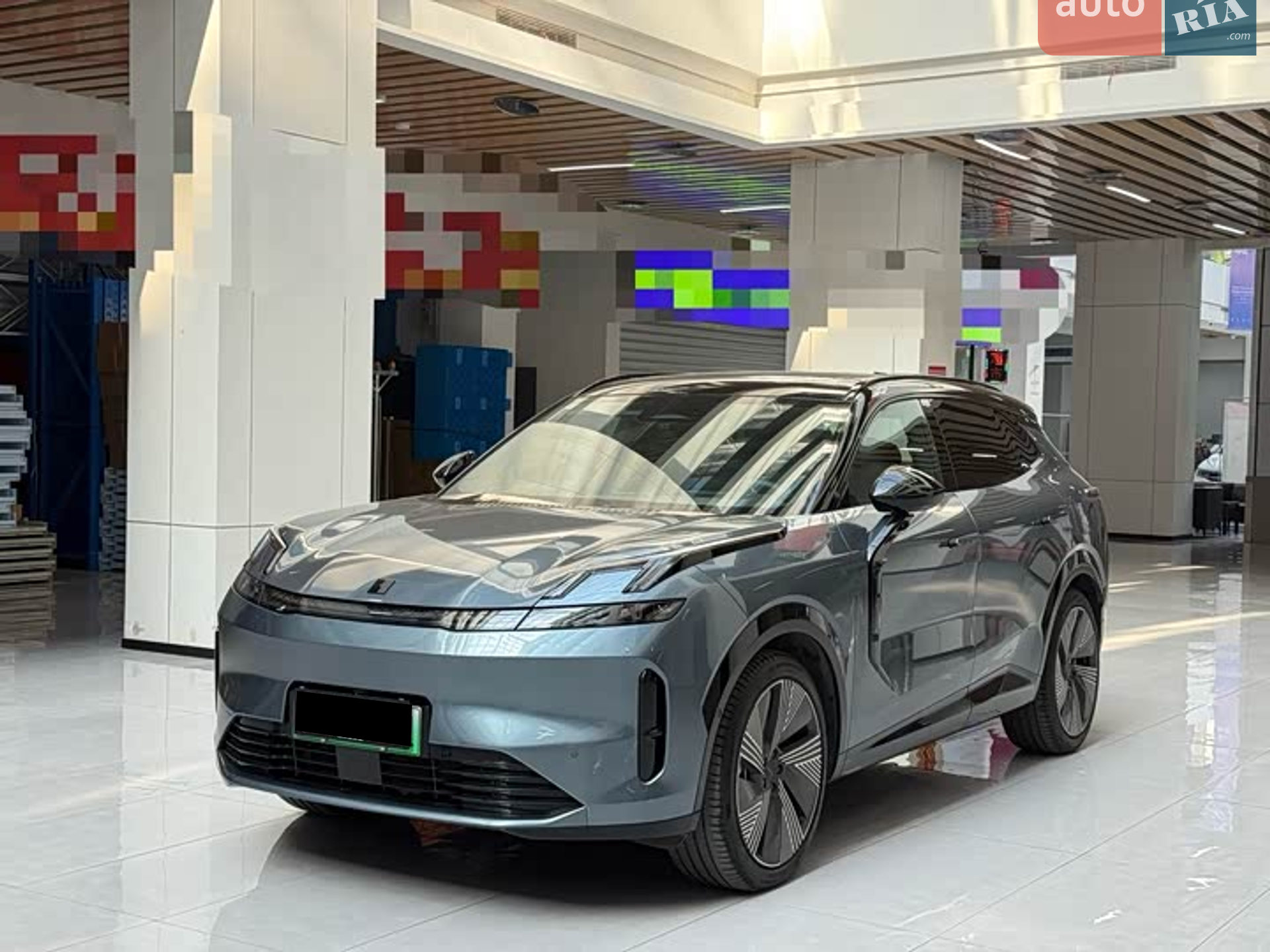 Lynk&Co 08 EM-P, 2024