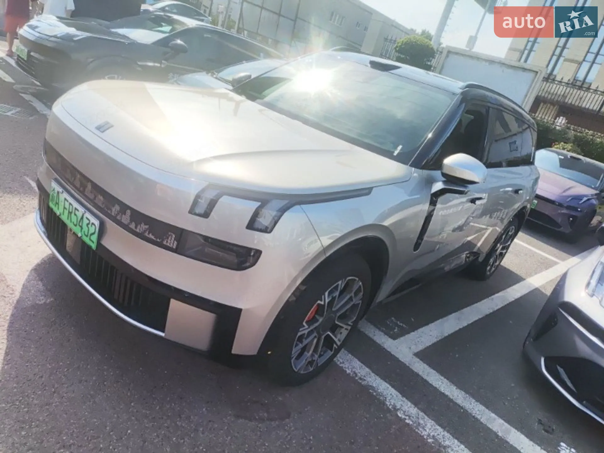 Lynk&Co 900, 2025