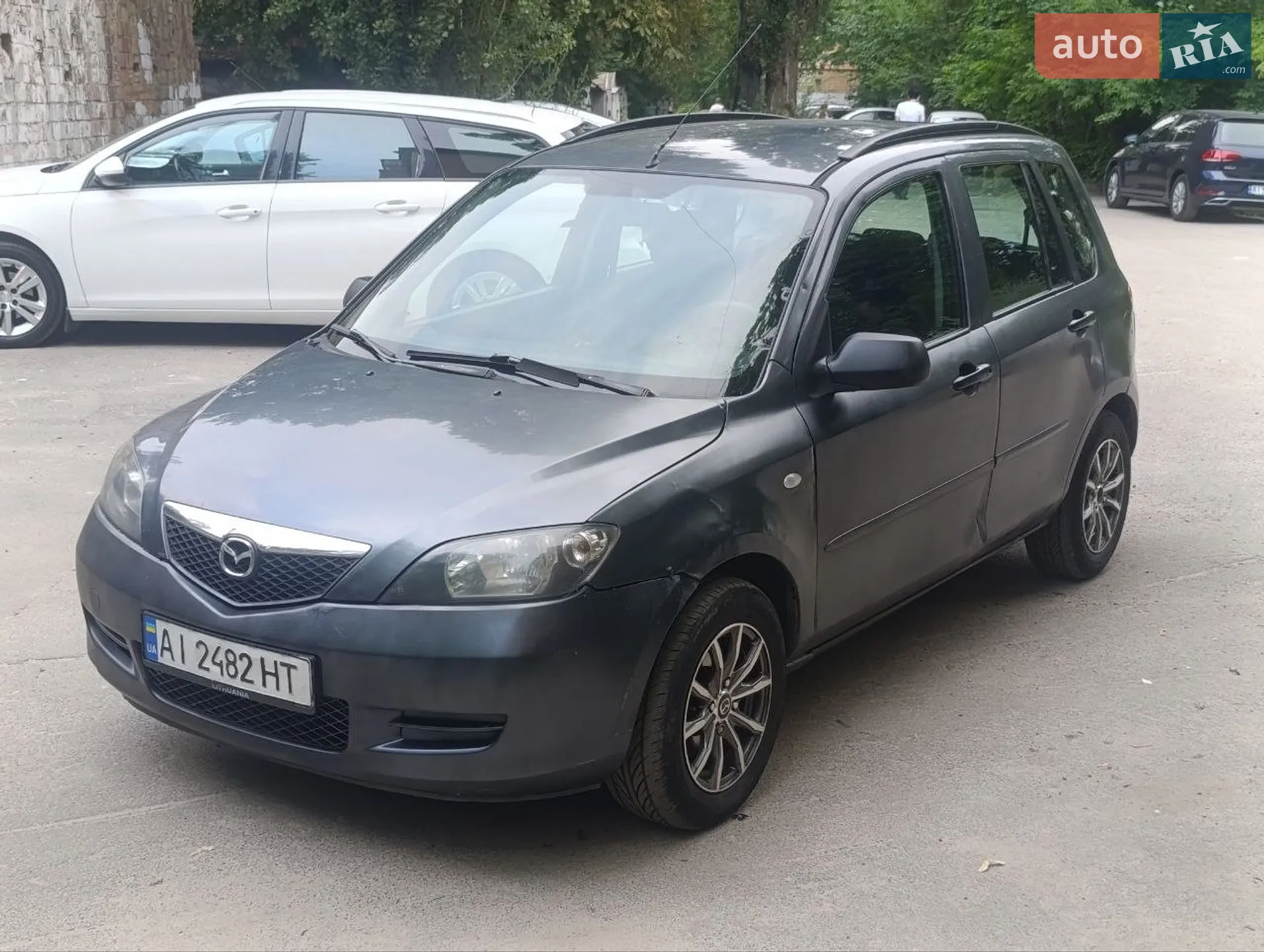 Mazda 2, 2004