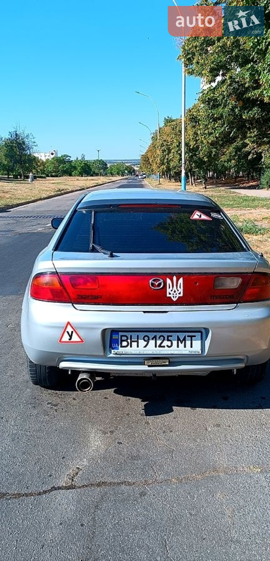 Mazda 323, 1997