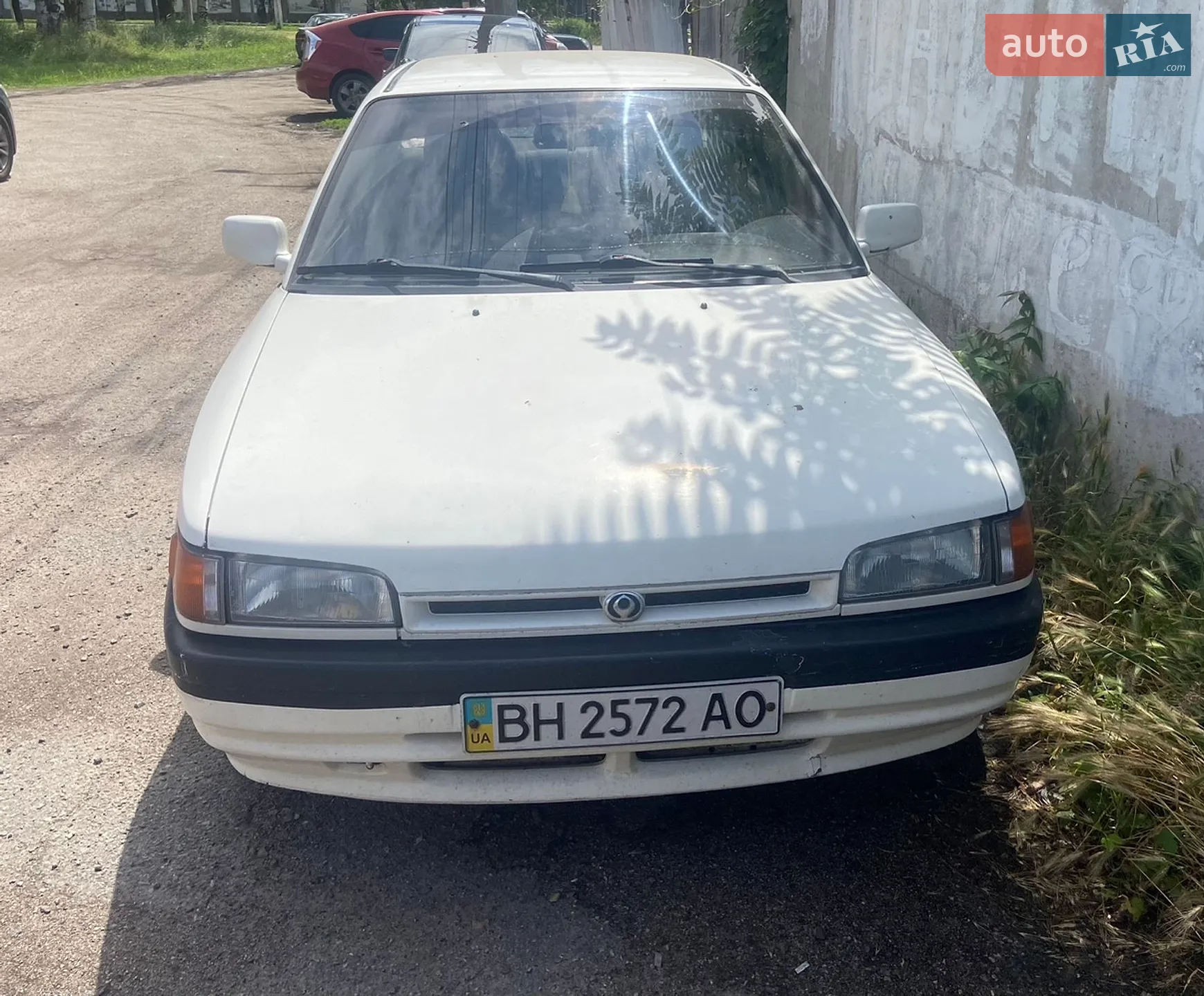 Mazda 323, 1995