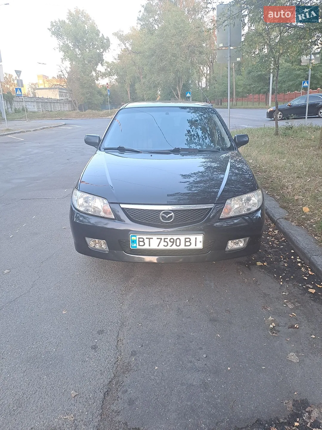 Mazda 323, 2003