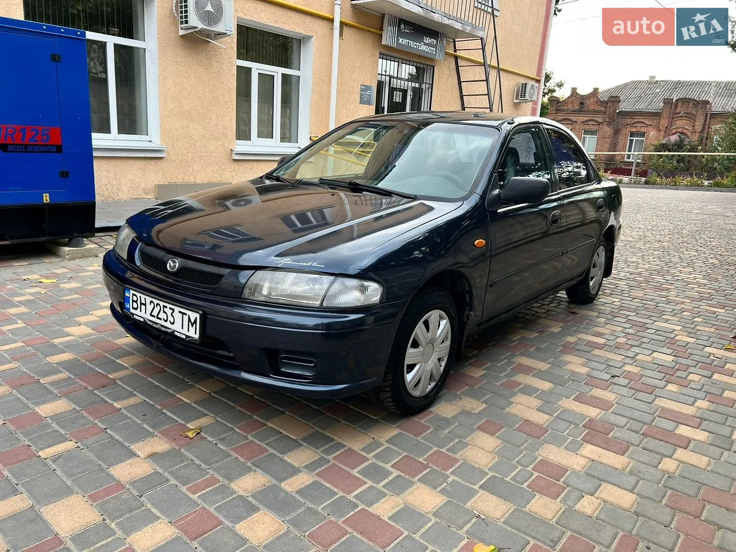 Mazda 323, 1997