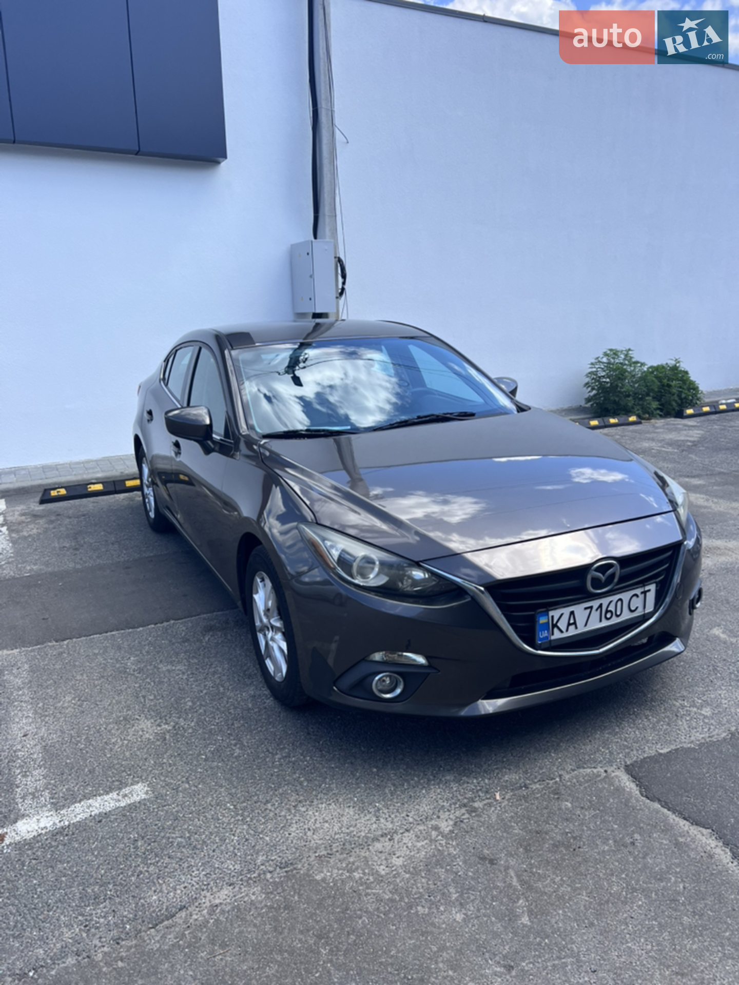 Mazda 3, 2015