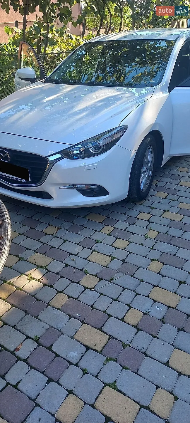 Mazda 3, 2016