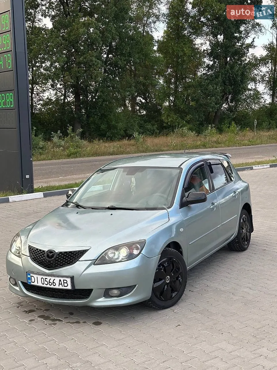 Mazda 3, 2003