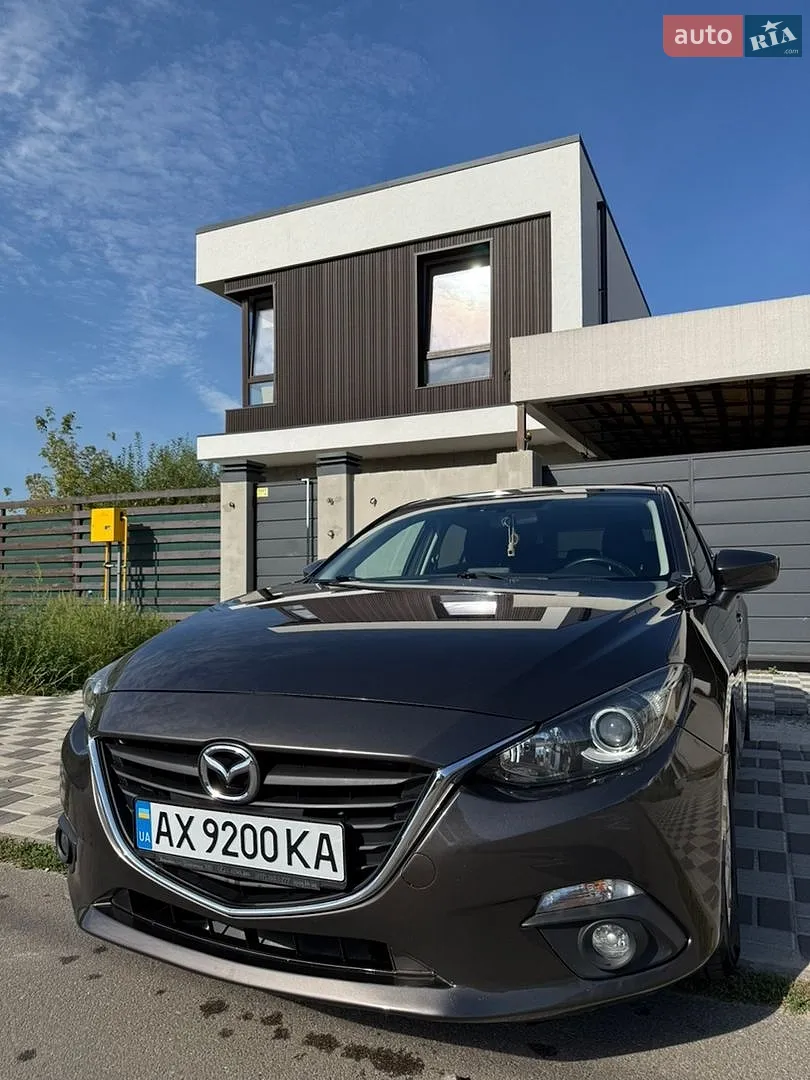 Mazda 3, 2016