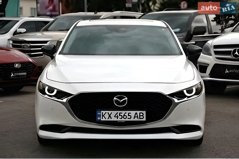 Mazda 3, 2022