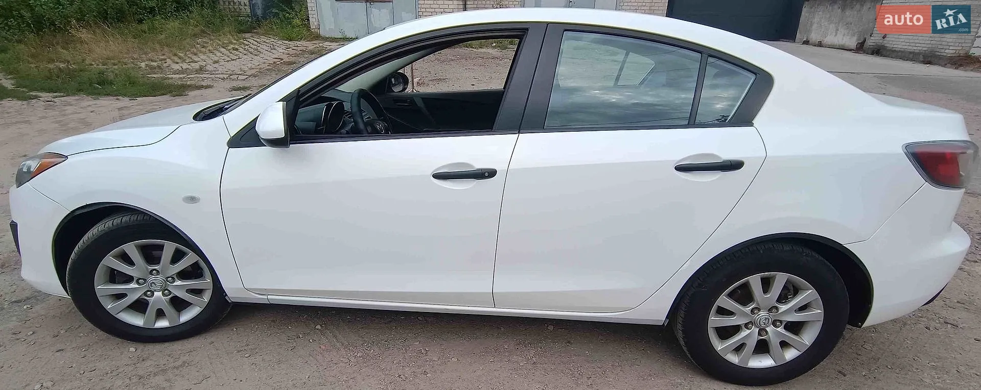 Mazda 3, 2010
