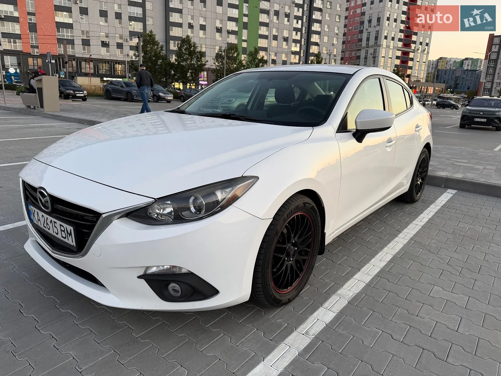 Mazda 3, 2015