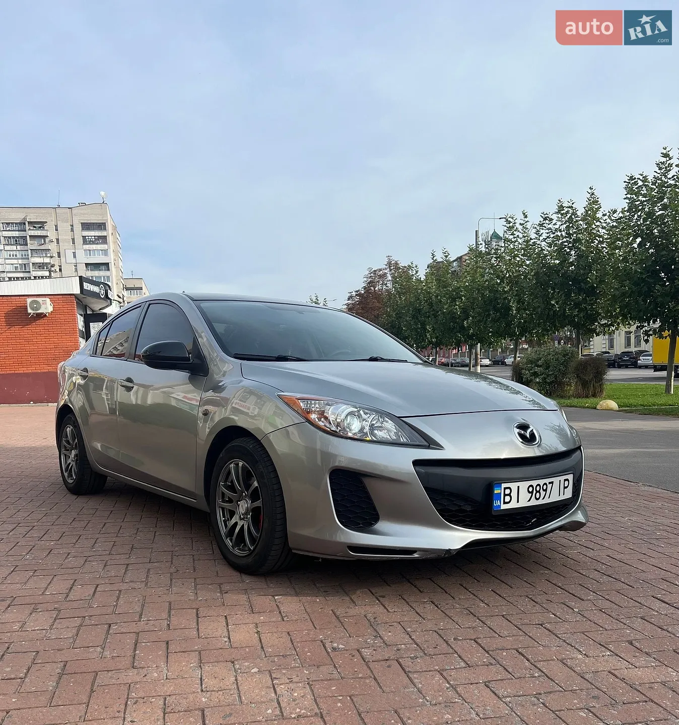 Mazda 3, 2011