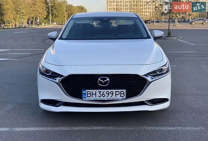 Mazda 3, 2019