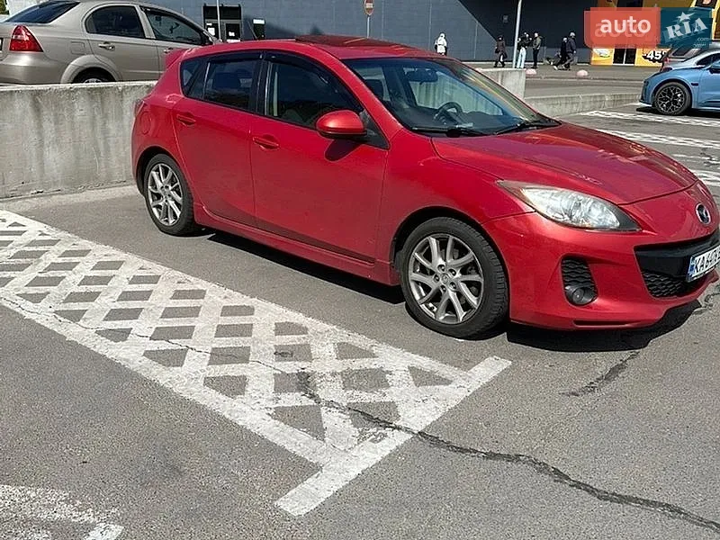 Mazda 3, 2011