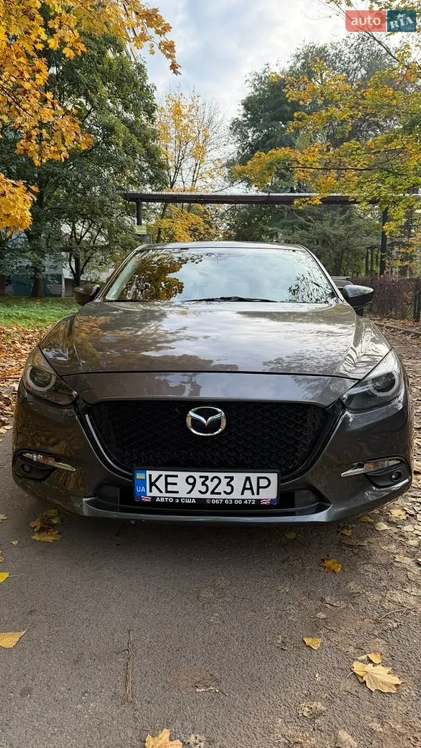 Mazda 3, 2018
