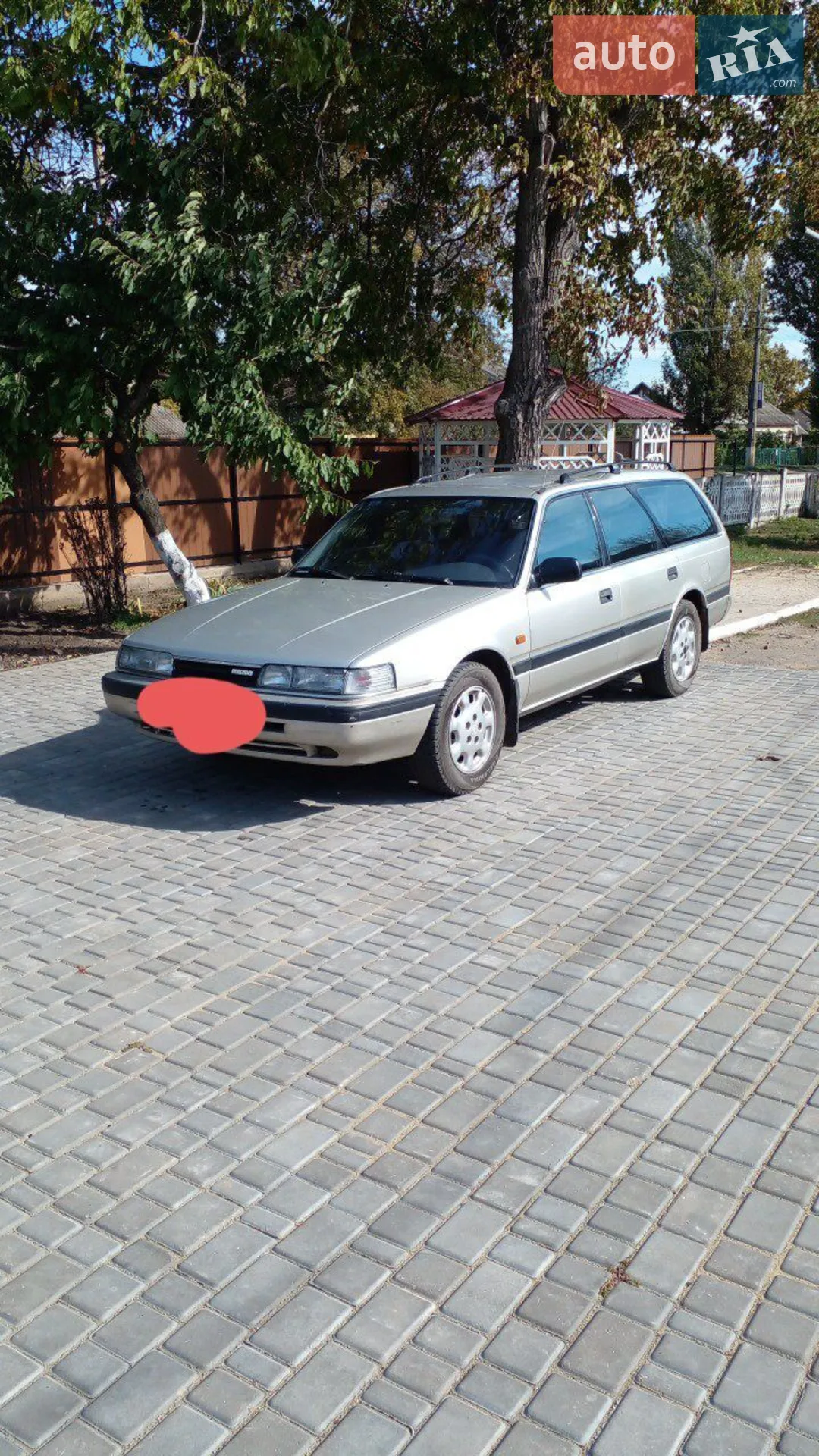Mazda 626, 1989