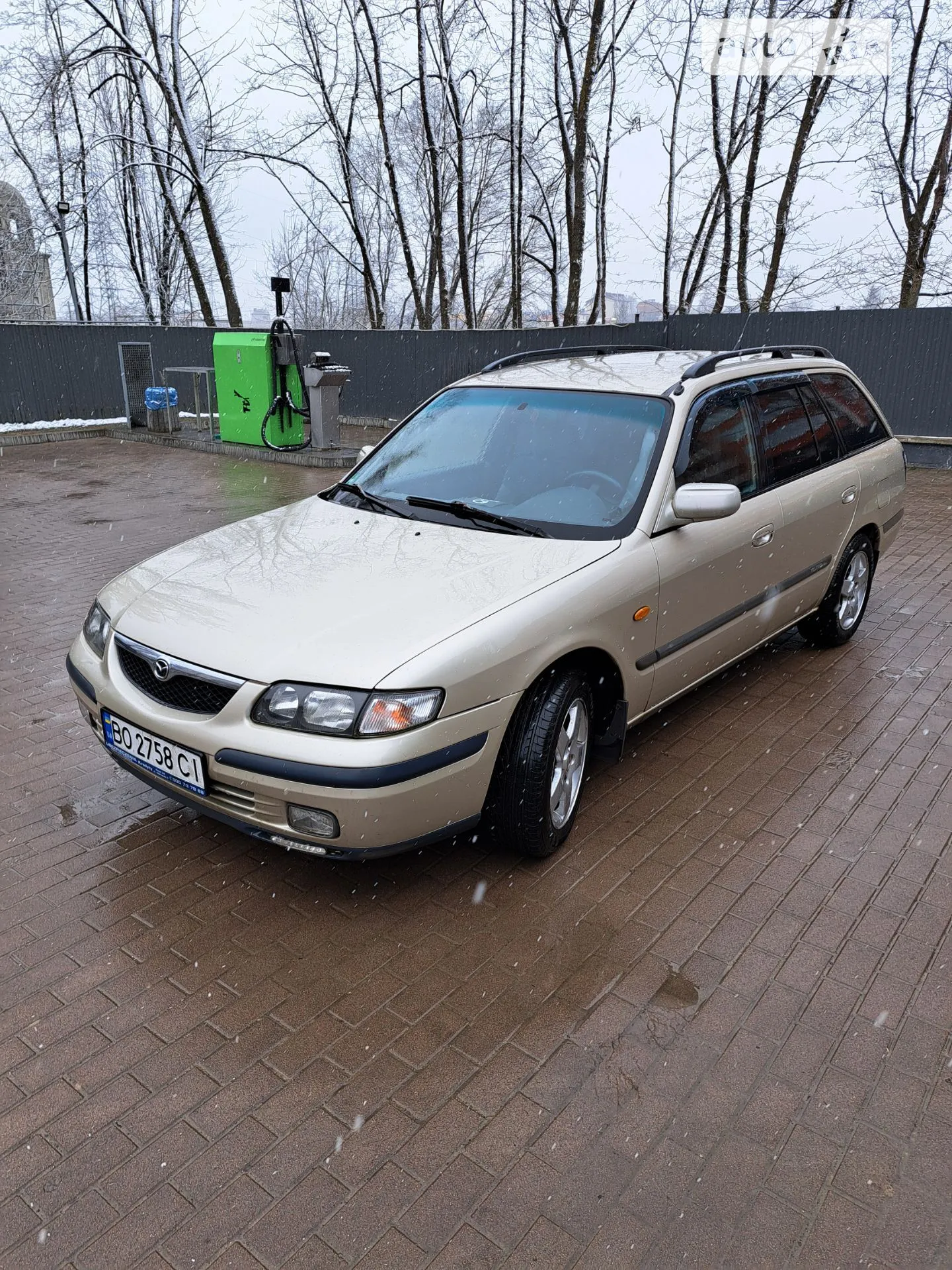 Mazda 626, 1999