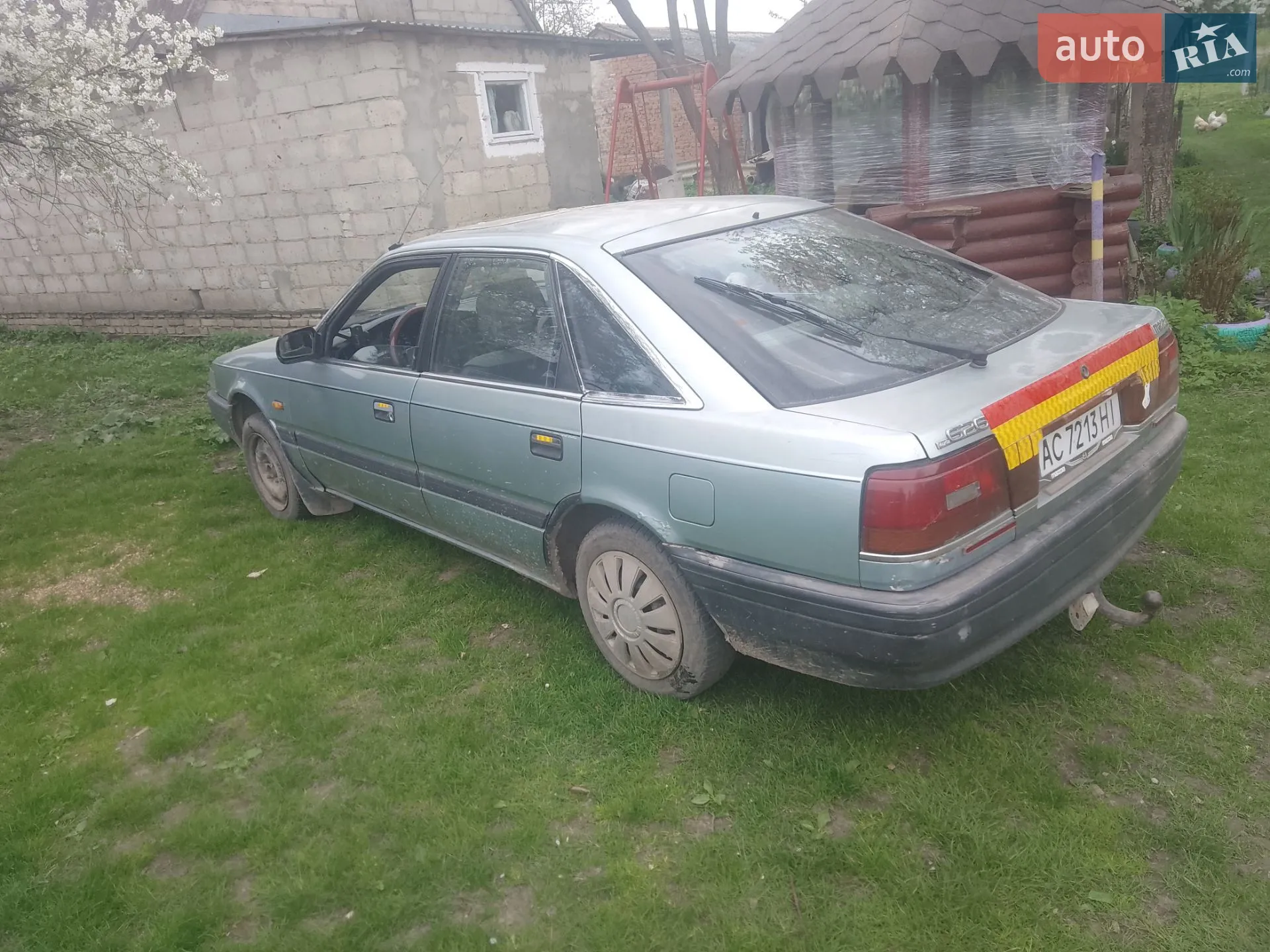 Mazda 626, 1988