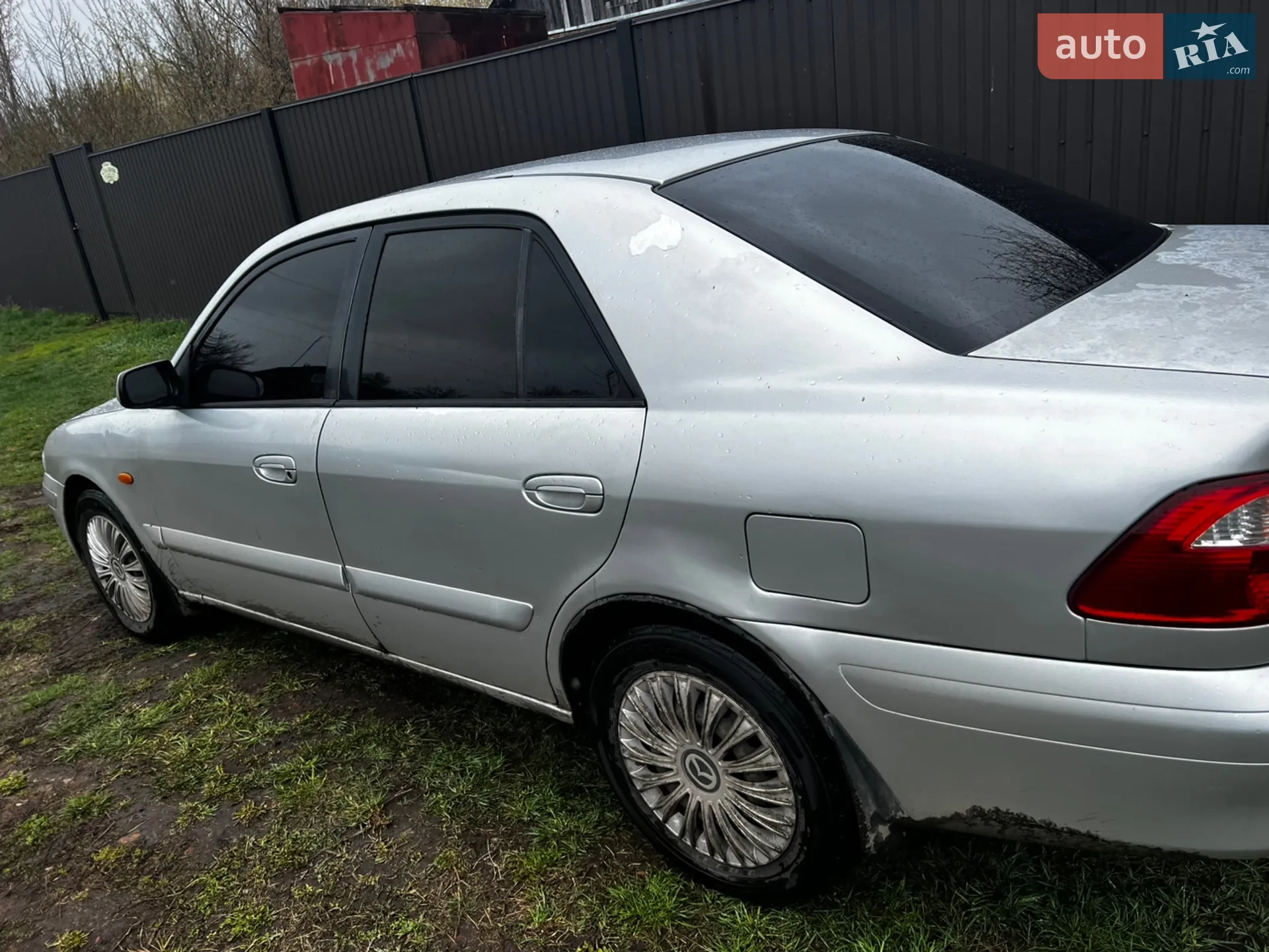 Mazda 626, 2002