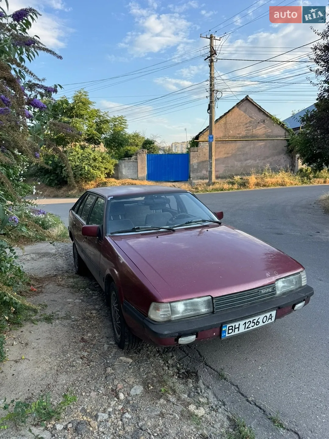 Mazda 626, 1987