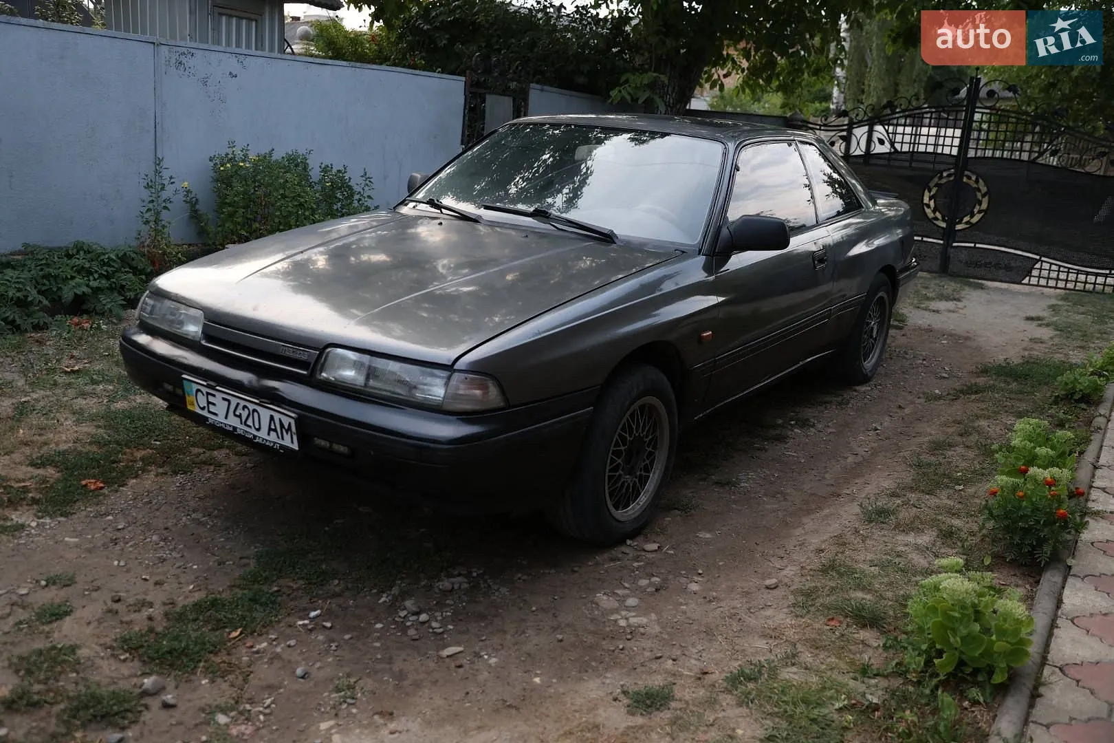 Mazda 626, 1986