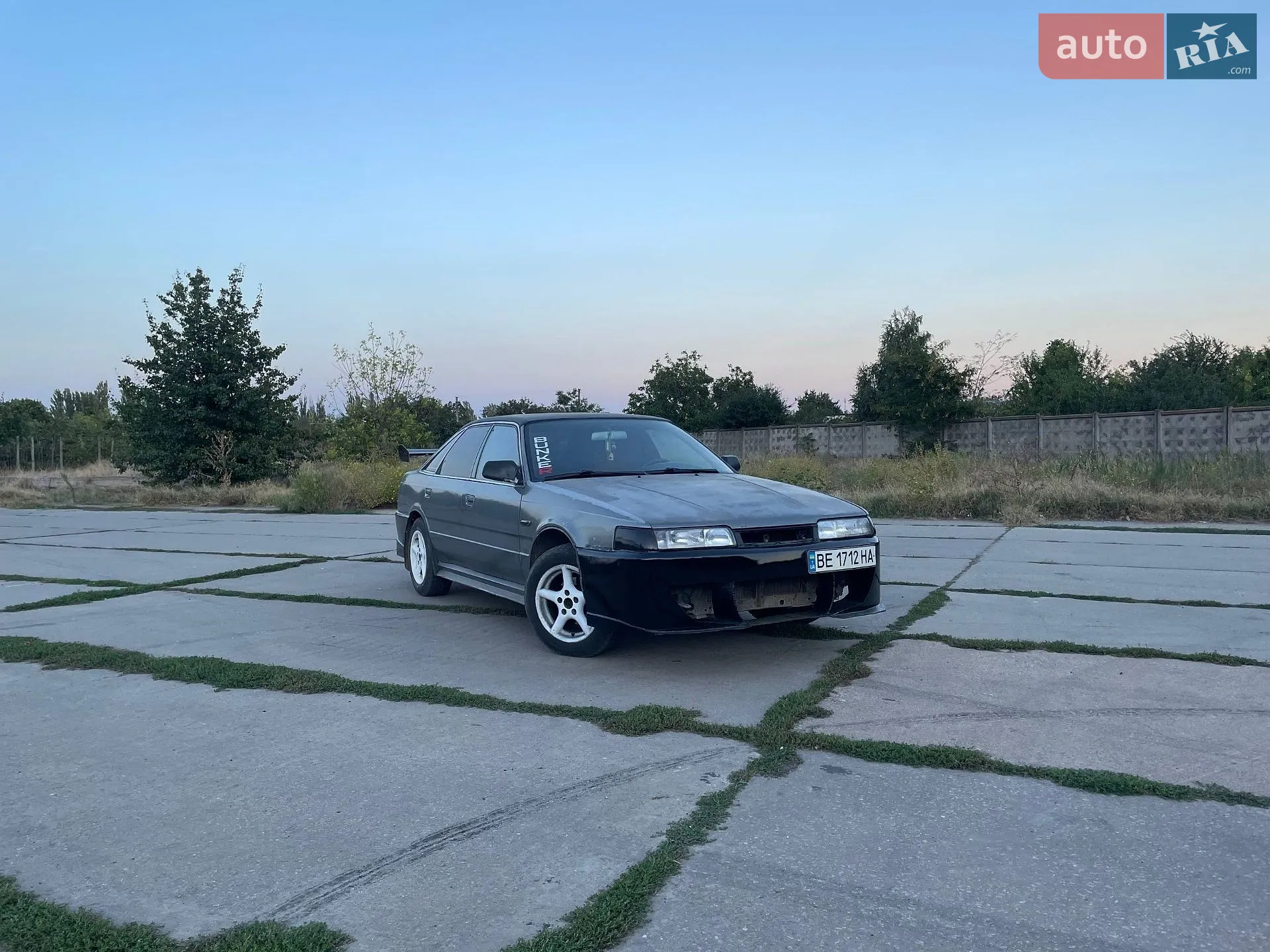 Mazda 626, 1988