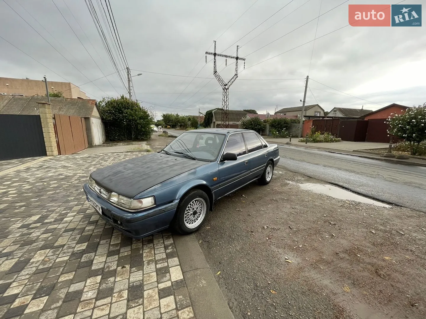 Mazda 626, 1988