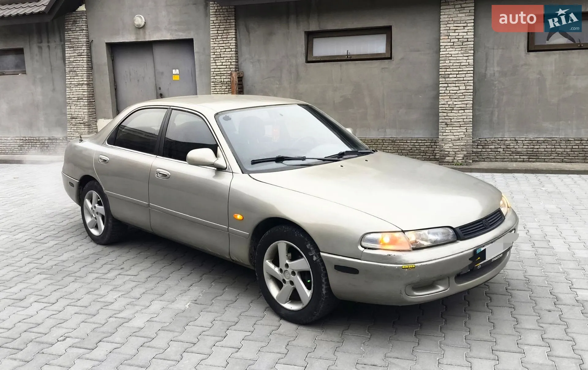 Mazda 626, 1994